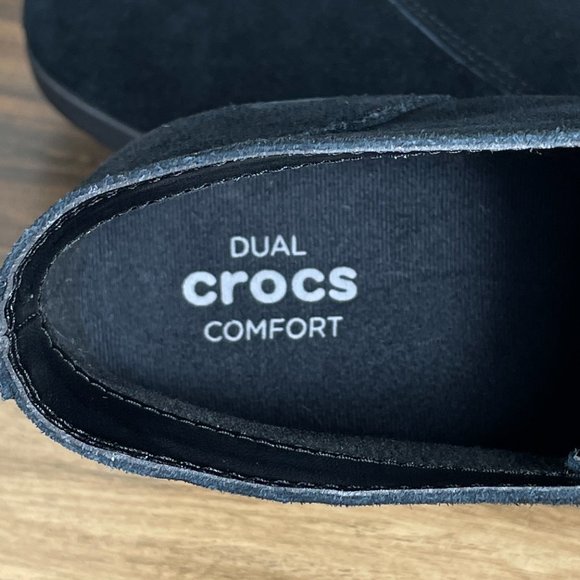 CROCS Leigh Womens 9.5 Shoes Black Suede Dual Comfort Wedge Shootie Ankle Boots - Picture 10 of 14